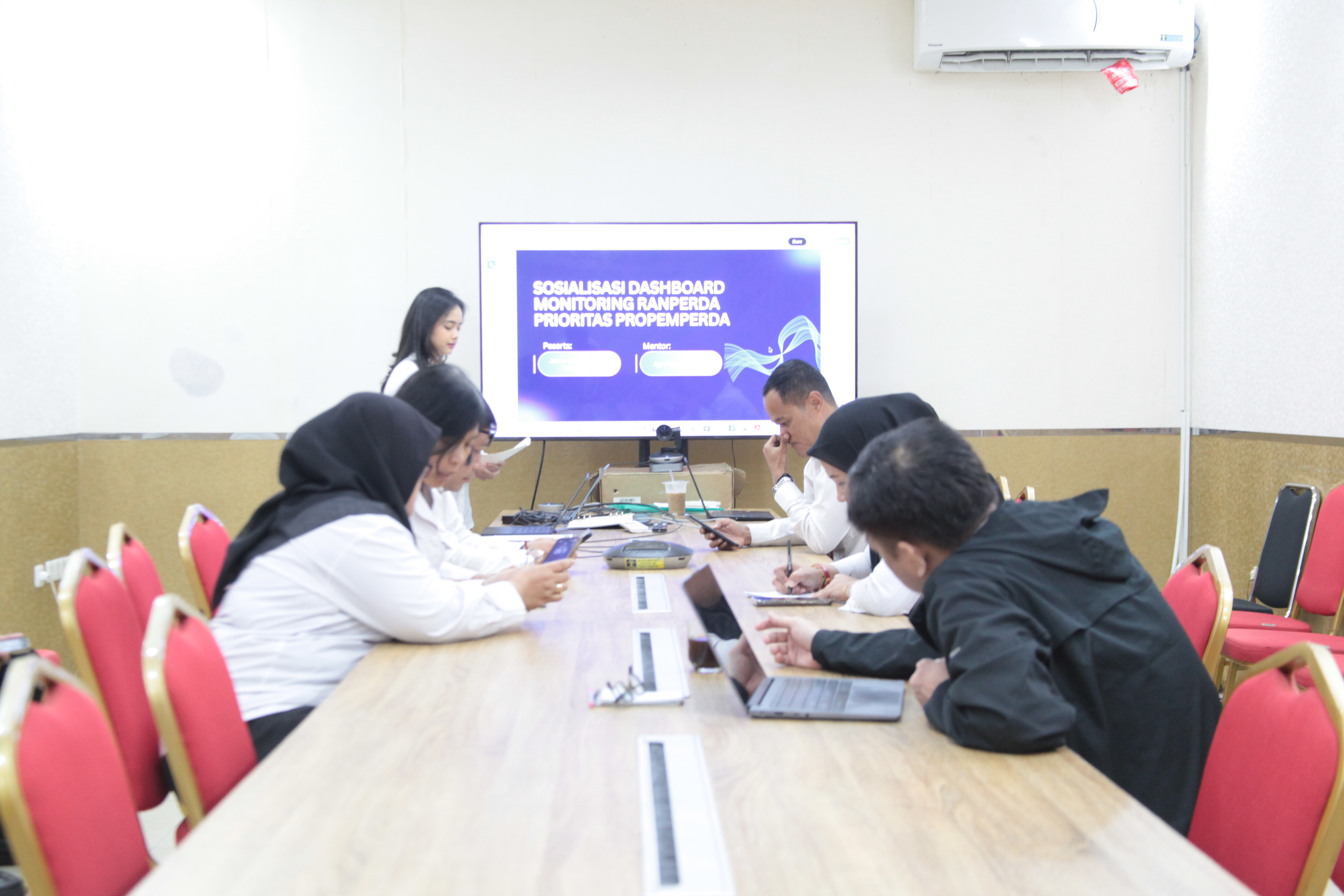 Gebrakan Digital! CPNS Kemenkum Jabar Hadirkan Dashboard Pintar Pantau Propemperda